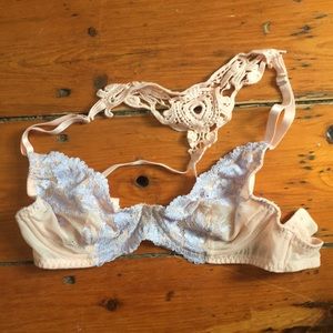 Delicate lace bra
